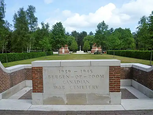 Kanadischer Soldaten­friedhof in Bergen op&nbsp;Zoom (Commonwealth War Graves Commission)