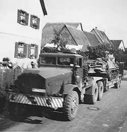 Faun Sattelzugmaschine mit HS 30