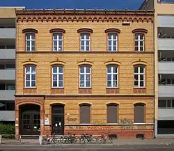 Typische Blanken­stein-Bauten: 80.&nbsp;Gemeinde­schule