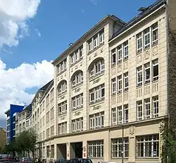 Ehemaliges Gebäude der Zigarettenfabrik Josetti in Berlin, jetzt Josetti Höfe, Rungestraße 22–25, erbaut 1906–1907