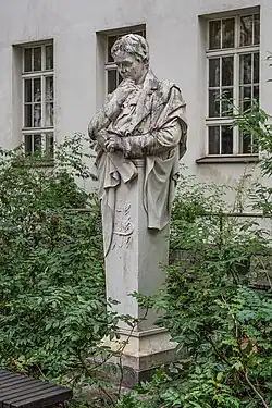 Kleist-Herme von Karl Pracht (1898) am Leibniz-Gymnasium in Berlin