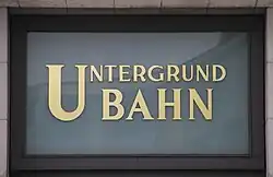 Schriftzug am U-Bahnhof Wittenbergplatz, Berlin Originalentwurf von 1912