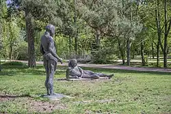 Ruhender Mann und Stehendes Mädchen