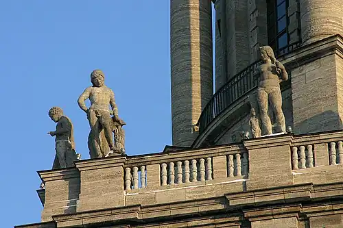 Allegorien der Bürgertugenden auf dem Alten Stadthaus in Berlin