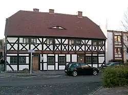 Das Kantorhaus von der Tuchmacherstraße gesehen