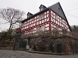 Fachwerkhaus (um 1700 erbaut)