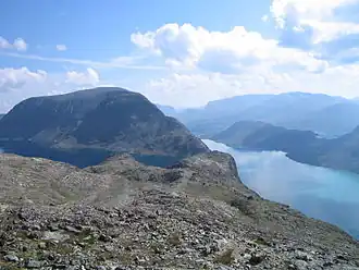 Besseggen mit den Seen Gjende und Bessvatnet
