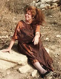 Bettina Heinen-Ayech (1937–2020), deutsche Malerin. 1989 in Guelaat Bou Sba bei Guelma, Algerien