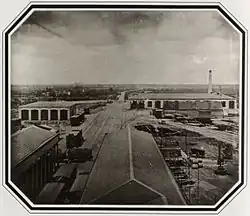 Bahnhofsanlage in Altona 1844, seitenverkehrte Daguerreotypie im Altonaer Museum von Carl Ferdinand Stelzner, um 1844 (Spätsommer)[7]