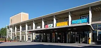 Empfangsgebäude des Bahnhofs Bietigheim-Bissingen, Stadtseite