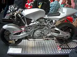 Die, aus der Bimota Tesi 1D weiterentwickelte, 984 C3 2V