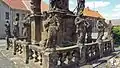 Heiligenstatuen an der Dreifaltigkeitssäule in Bleiswedel (1714)