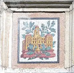 Im Hof des Musée des Beaux-Arts (Lyon), Mosaik des Rathauses