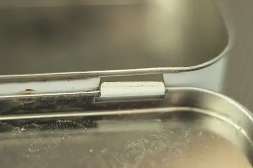 Laschenscharnier-Detail, Dose offen