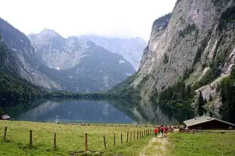 Blick von Südosten über die Fischunkelalm und den Obersee