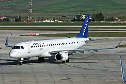 Embraer 190 der Borajet