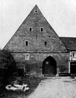 Schwarz-Weiß-Fotografie des Borgentreich Mönchehof um 1925