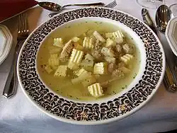 Hochzeitssuppe mit Eierstich