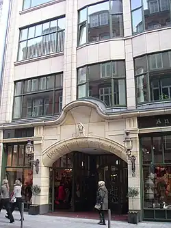 Brandenburgerhaus (1907–9; Johannes Wald) Hohe Bleichen 22