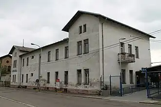 Empfangsgebäude Straßenseite, 2013