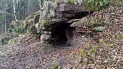 Eingang der Bruderhöhle von Norden betrachtet