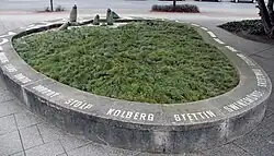 Ostseebrunnen, vor dem Rathaus Reinickendorf