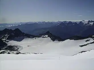Blick von der Oberalpstock-Ostflanke nach Osten über den Brunnifirn
