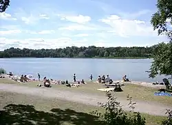 … im Sommer 2007, Badeplatz auf der Ostseite