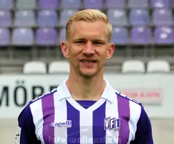 Bryan Henning im Heimtrikot des VfL Osnabrück Saison 2025/26