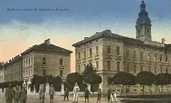 Landwehr Kaserne in Budweis (Gebäude 2014 noch existent, unter anderem Krankenhaus von Budweis – Boženy Němcové 252/5) Koordinate 48°&nbsp;57′&nbsp;54″&nbsp;N, 14°&nbsp;28′&nbsp;17″&nbsp;O48.96514.471388888889