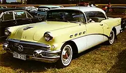 Buick Century 66R Riviera Hardtop-Coupé (1956)