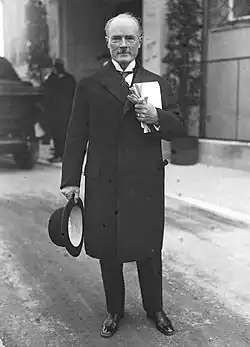 Gustav Krupp von Bohlen und Halbach, hatte die Firmenleitung der Friedrich Krupp AG von 1909 bis 1943 inne