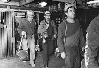 Bergarbeiter zu Schichtbeginn (1989)