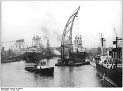 Bockschwimmkran Langer Heinrich in Rostock