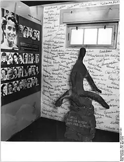 Skulptur im ehemaligen KZ Ravensbrück