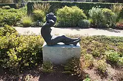 Sitzende (Wilfried Fitzenreiter)