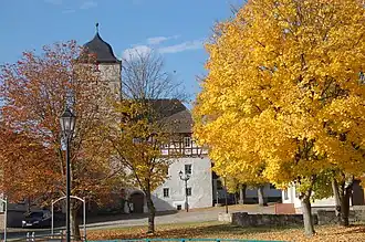 Die Burg mit Schlossplatz