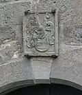 Wappen der Gemmingen über dem Tor der Burg Maienfels
