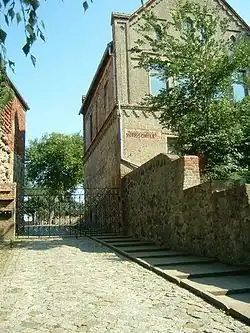 Eingang zur Burgschule