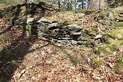 Bild 13: Mauerrest in der Kernburg