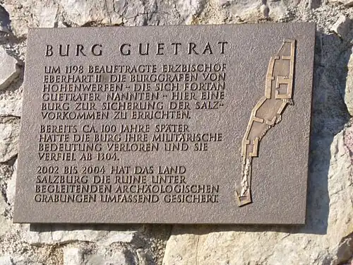 Infotafel auf dem Weg zur Burgruine Gutrat