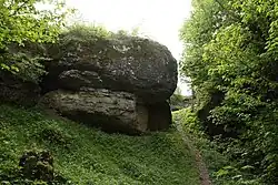 Bild 9: Natürliches Felsentor, Gegenblick (April 2012)