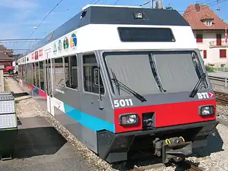 Der Be 2/6 501 der Biel-Täuf­felen-Ins-Bahn (BTI) wurde ab dem 4. Juli 1997 fahrplanmäßig eingesetzt.