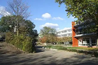 A-Gebäude und Kreativhaus