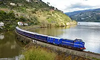 Auf der Linha do Douro bei Caldas de Aregos