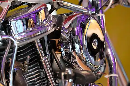 Die damals gebräuchlichen Panhead-Zylinderköpfe