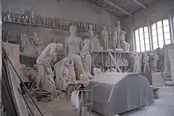 Eine der vielen künstlerischen Marmorwerkstätten