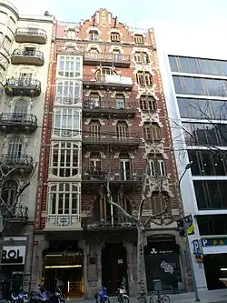 Casa Domènech i Estapà, Carrer de Valéncia 241