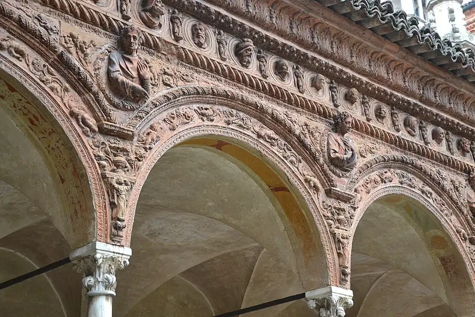 Der kleine Kreuzgang, detail.