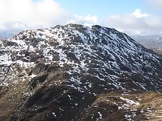 Der Beinn Chabhair, vom östlich gelegenen Beinn a’&nbsp;Chroin gesehen